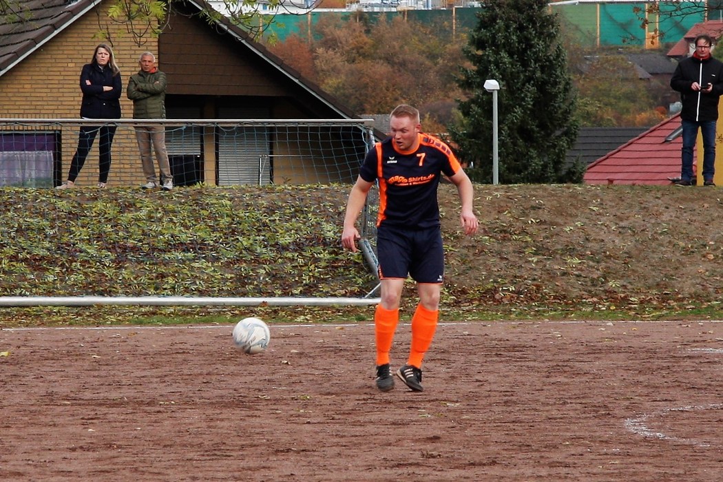 Image 21 of 54  -  271 kB
