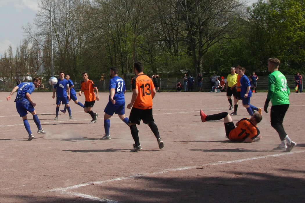 Image 34 of 35  -  207 kB